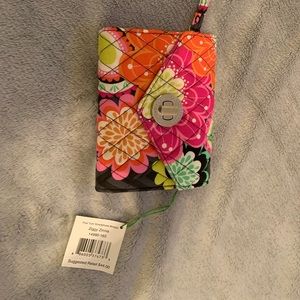Vera Bradley Turn Lock Wristlet Ziggy Zinnia